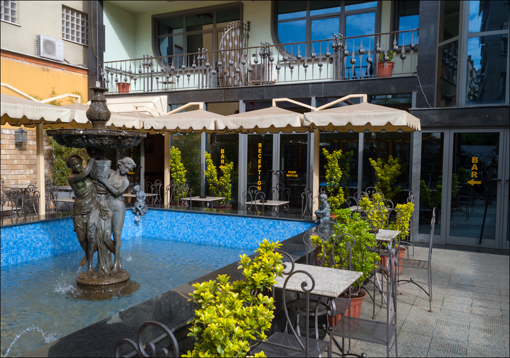 Titana Dajti April2009 20080414000