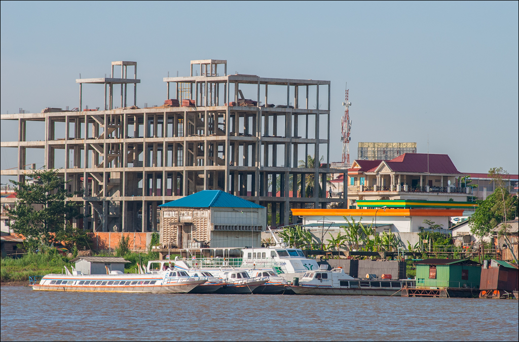 PhnomPehn TonleSap Nov2009 035