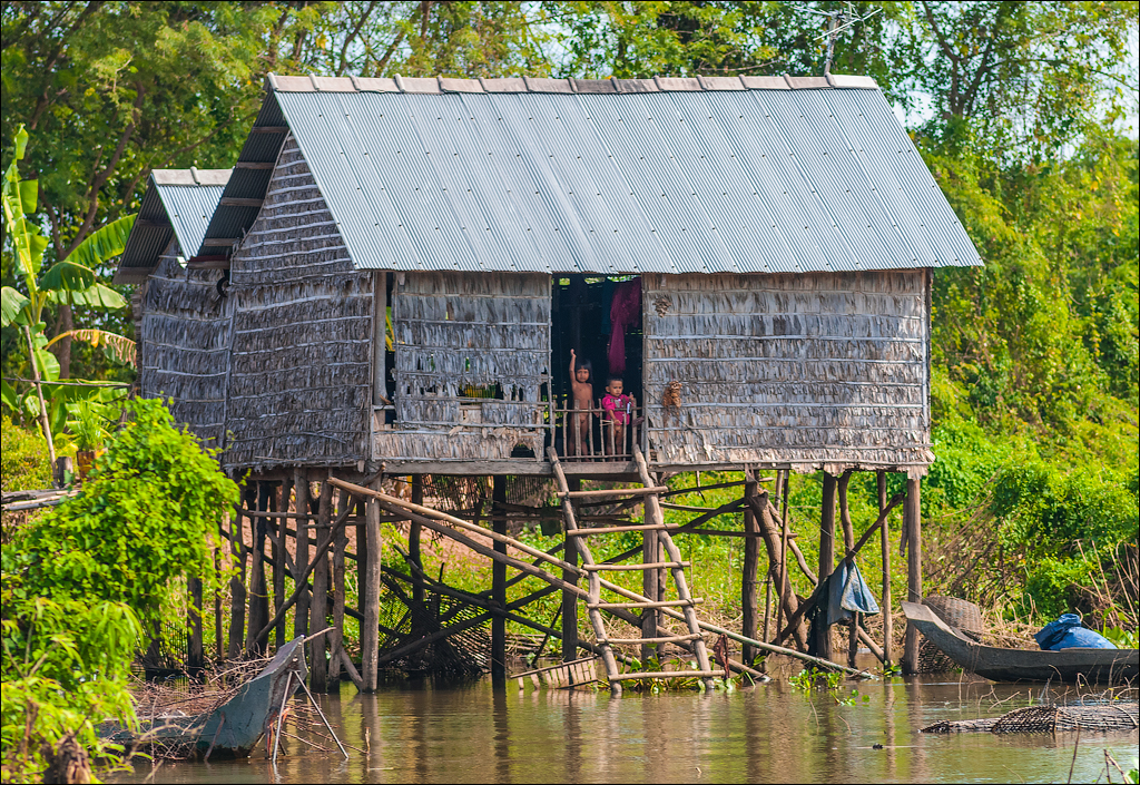 PhnomPehn TonleSap Nov2009 060