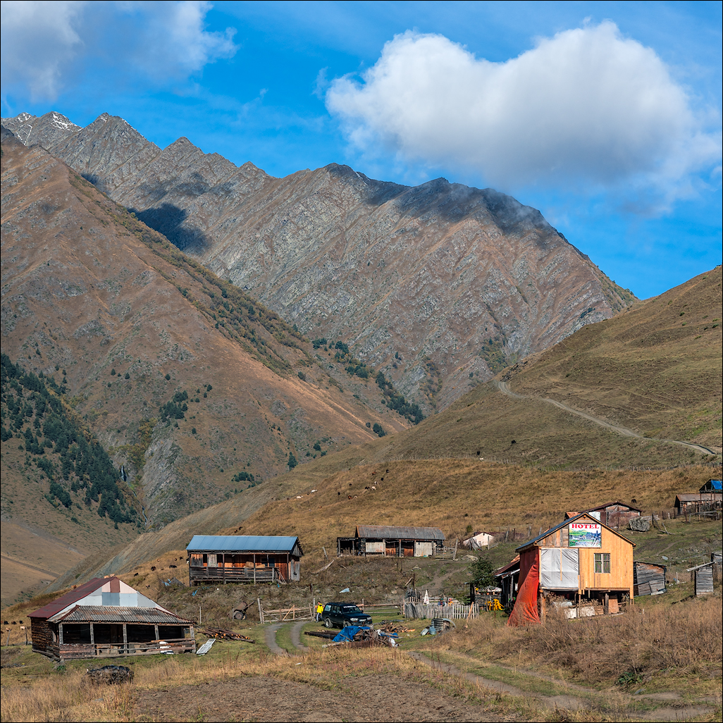 Georgia 160930070720488 Panorama