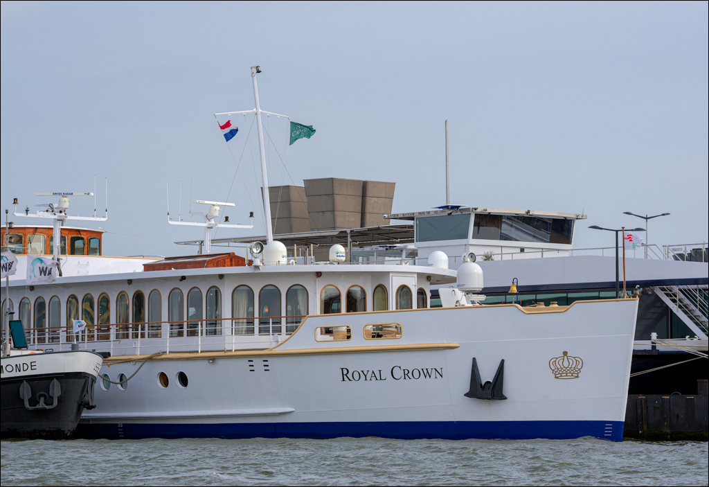 Amsterdam 20220428210